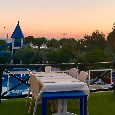 Resort Club Afrodit Altınoluk