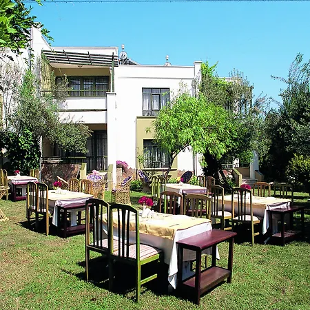 Club Afrodit Resort Altınoluk